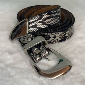 VINTAGE KAREN KANE TITANIUM LEATHER ITALY WRAP TAIL SNAKE PRINT BELT